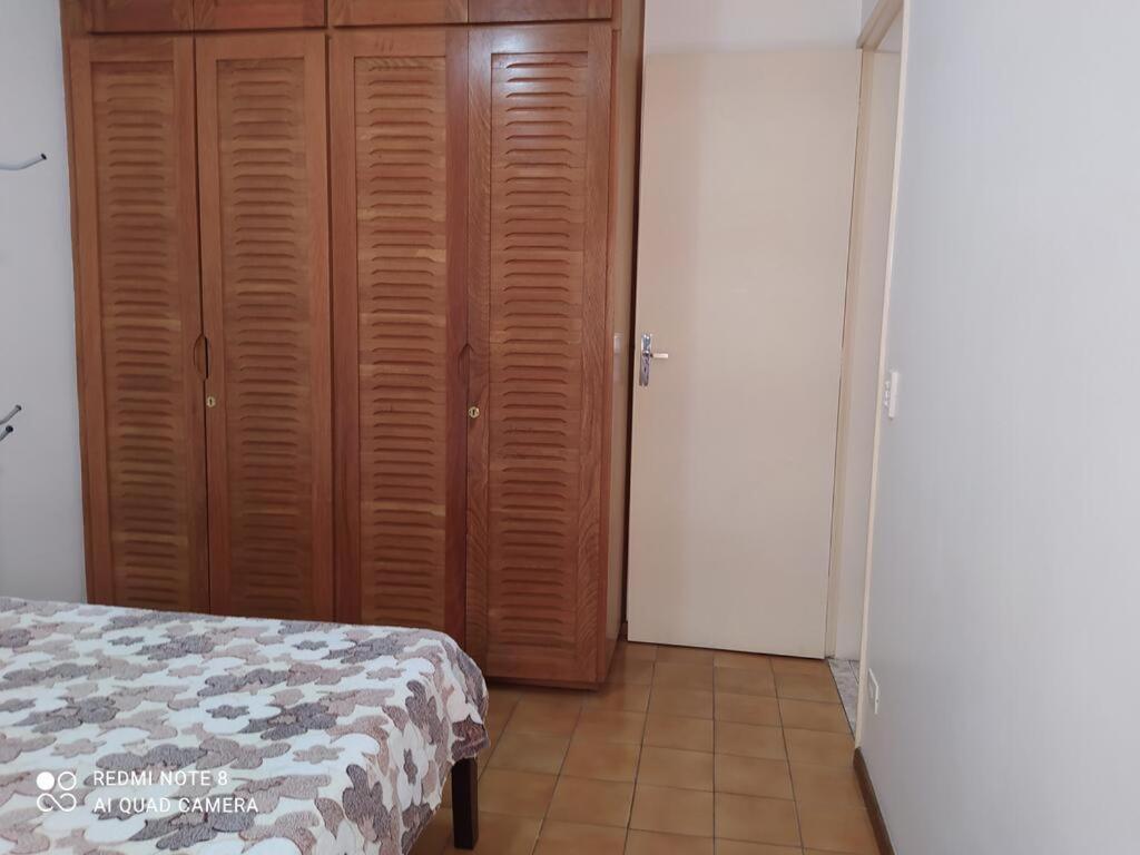 Aconchegante E Amplo Apartamento Familiar Pertinho Da Praia! Γκουαρούχα Εξωτερικό φωτογραφία
