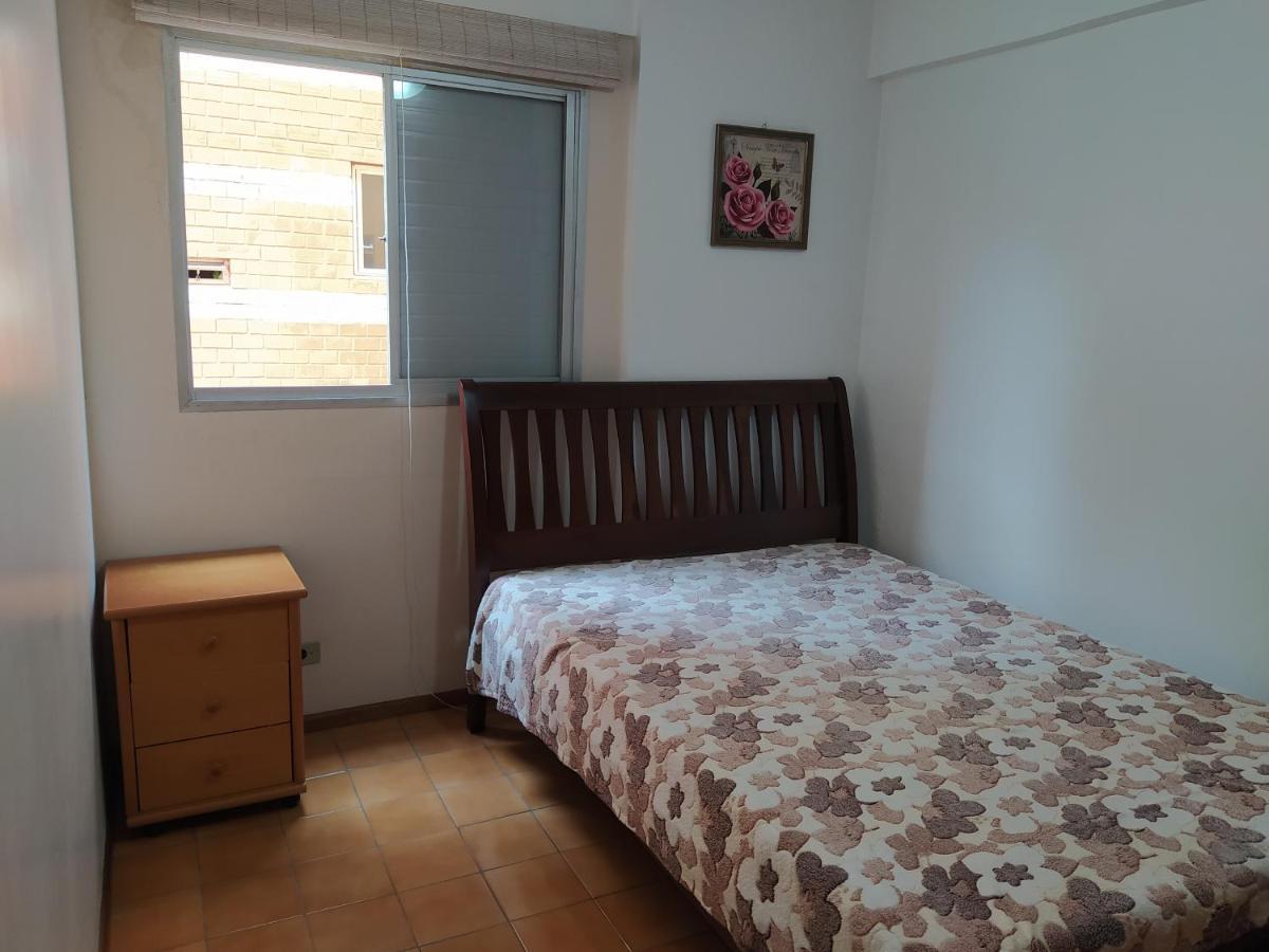 Aconchegante E Amplo Apartamento Familiar Pertinho Da Praia! Γκουαρούχα Εξωτερικό φωτογραφία